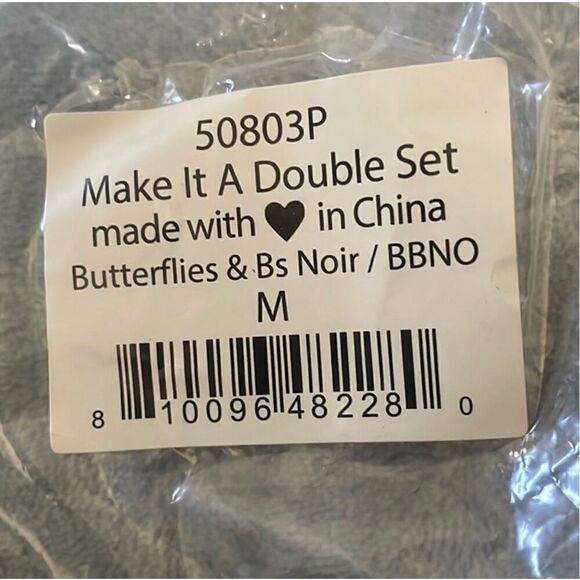 We Are HAH Make it A Double Robe Womens Size Medium M Butterflies BS Noir - Picture 9 of 9